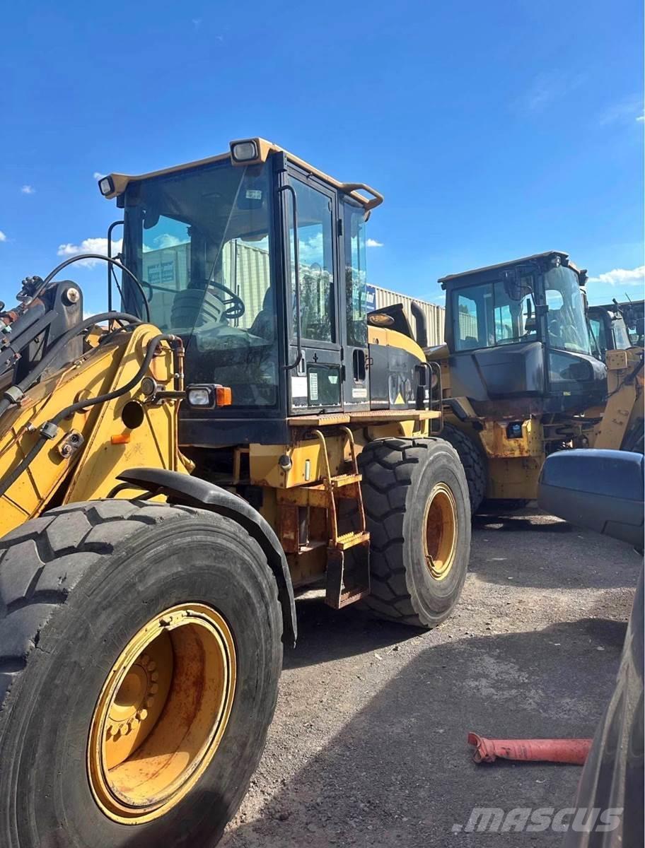 CAT 924G ホイールローダー・タイヤショベル