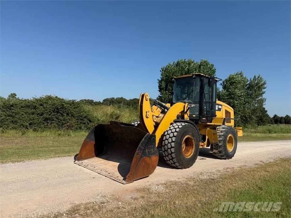 CAT 926M ホイールローダー・タイヤショベル