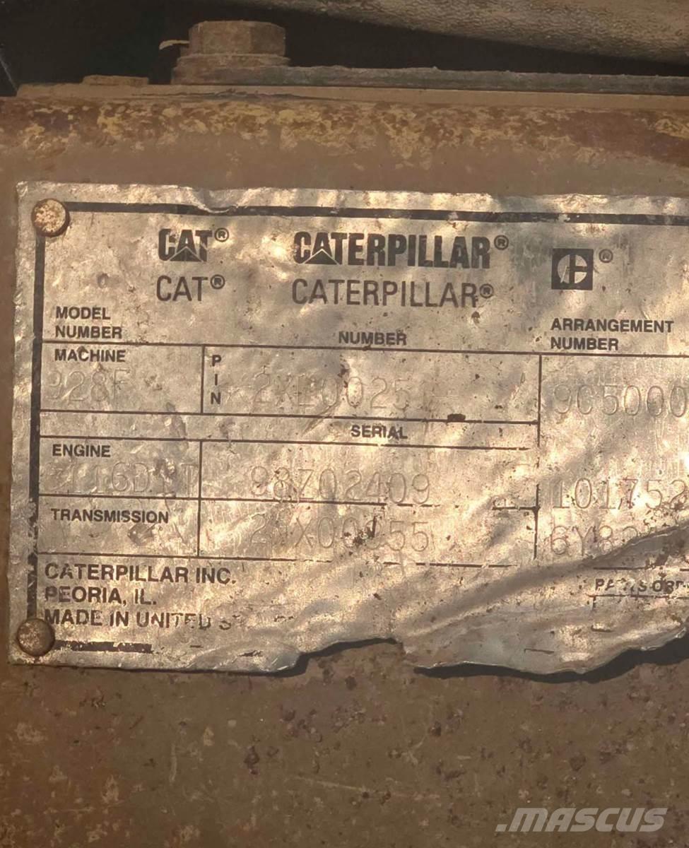 CAT 928F ホイールローダー・タイヤショベル
