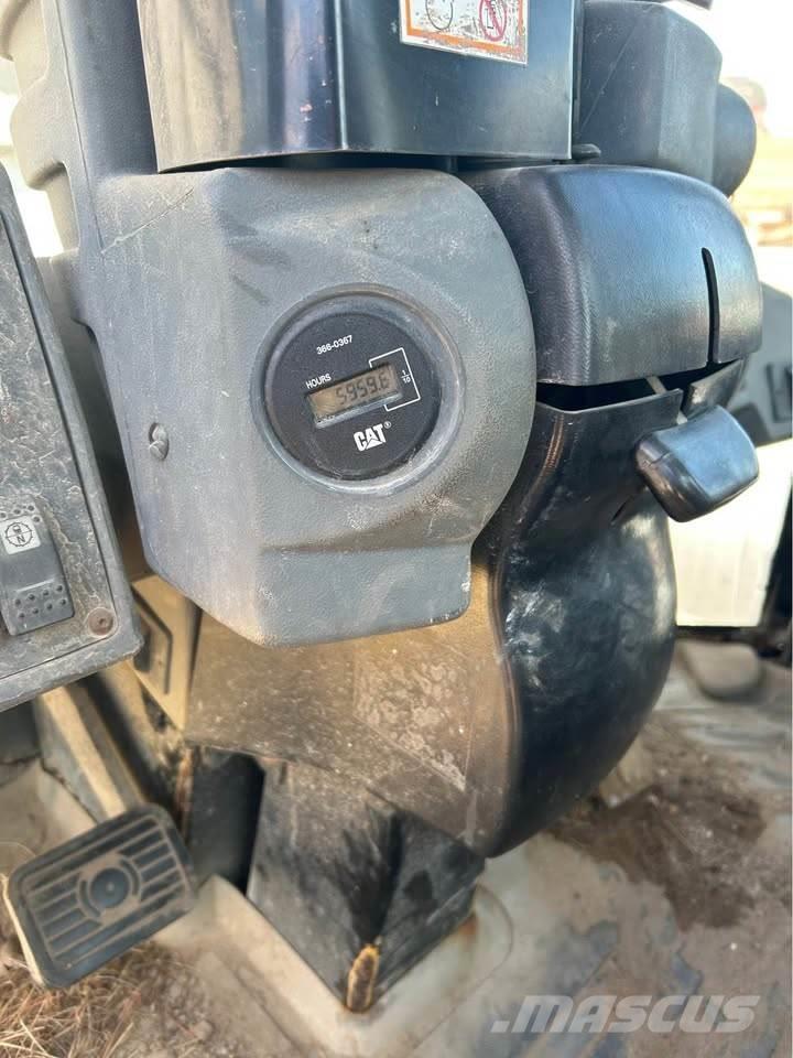 CAT 938G ホイールローダー・タイヤショベル