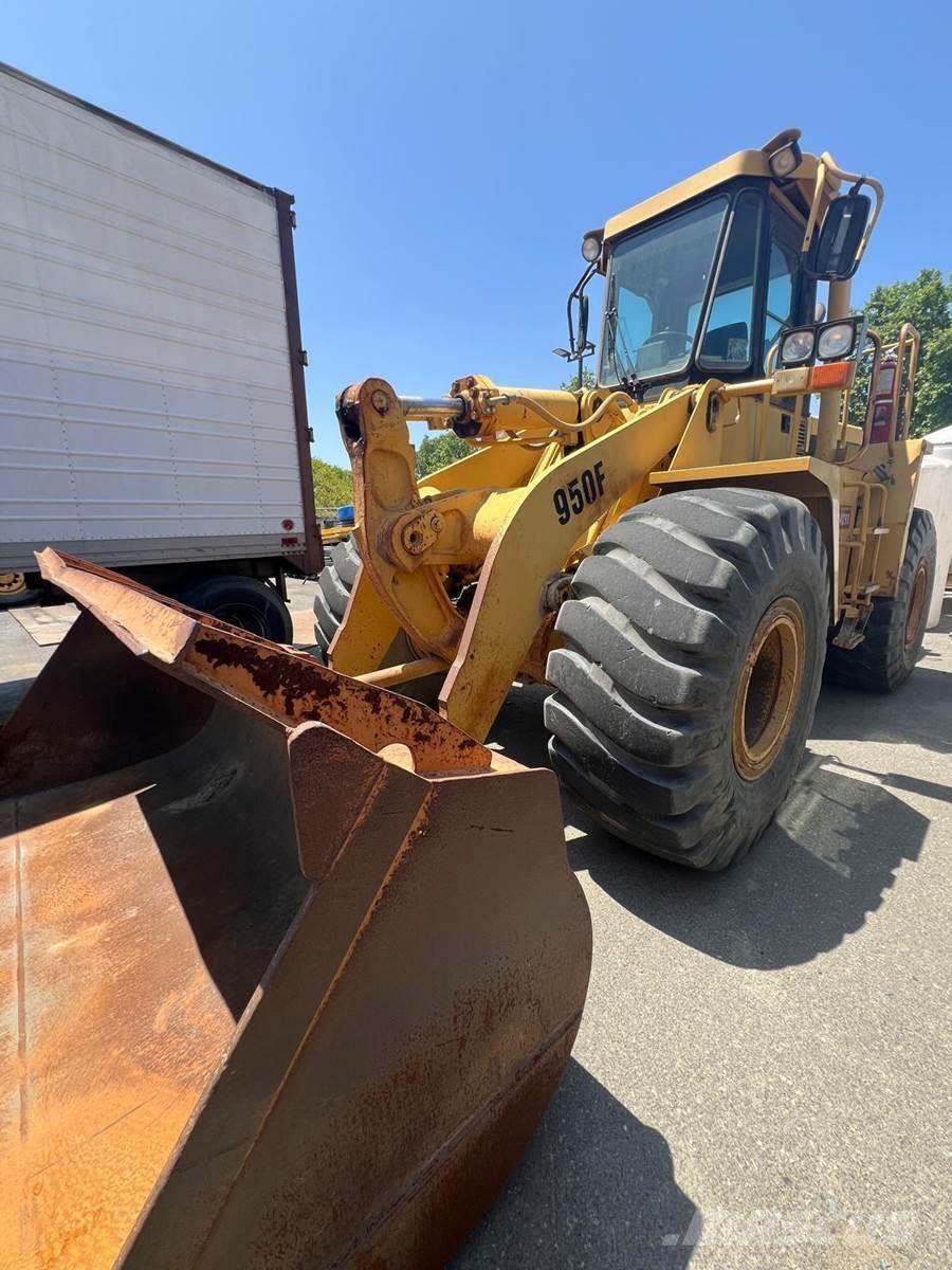 CAT 950F ホイールローダー・タイヤショベル