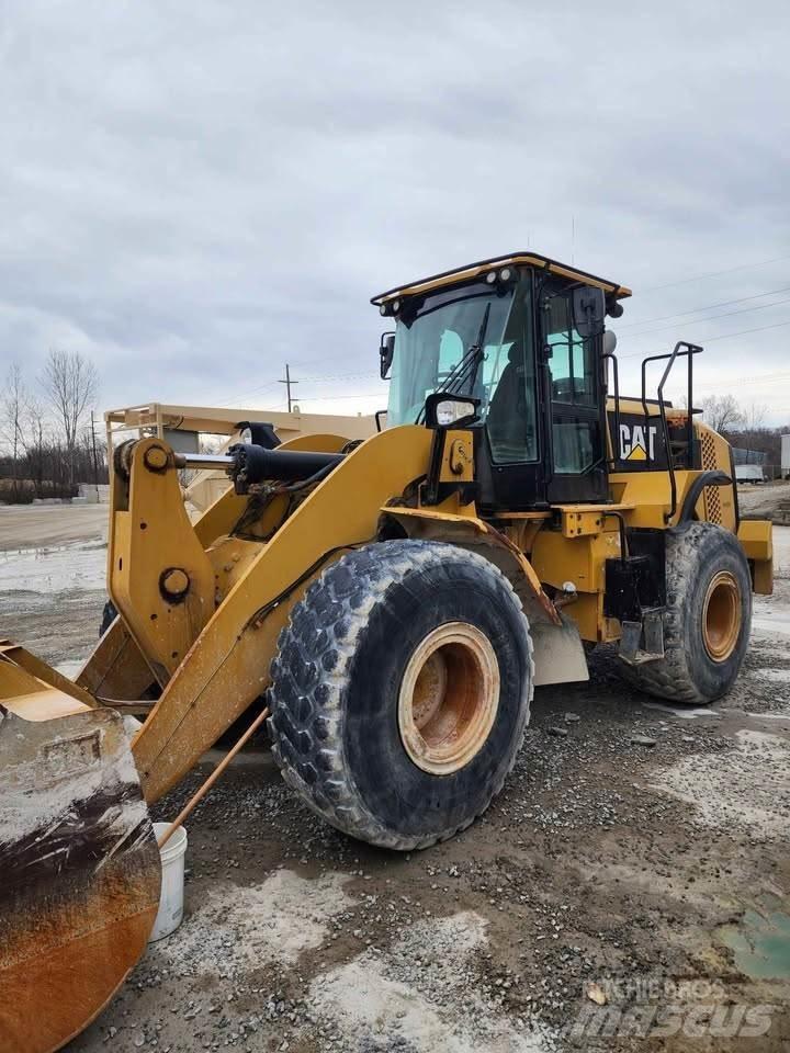 CAT 950M ホイールローダー・タイヤショベル