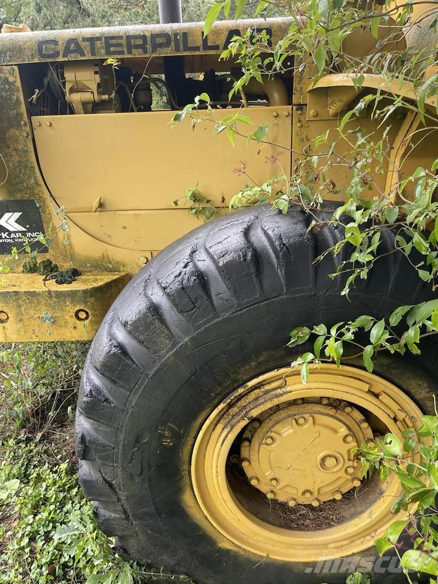 CAT 966 ホイールローダー・タイヤショベル