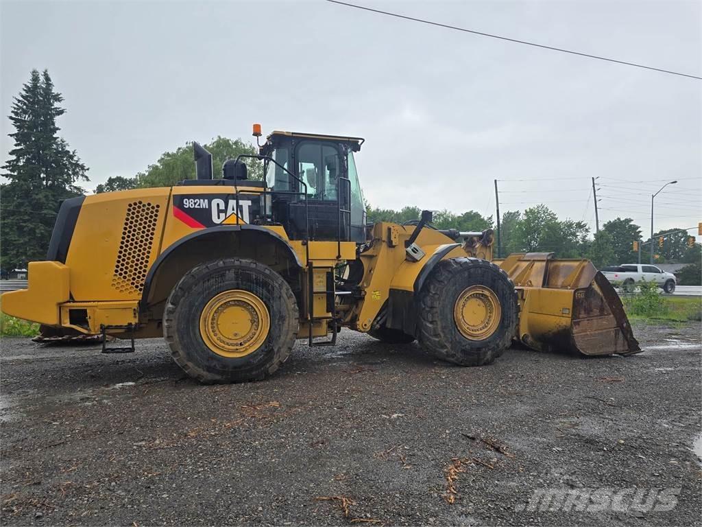 CAT 982M ホイールローダー・タイヤショベル