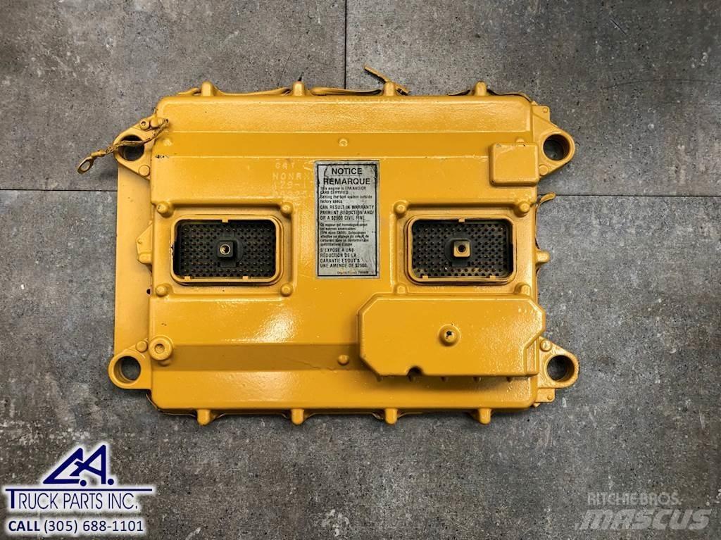 CAT C15 電子機器
