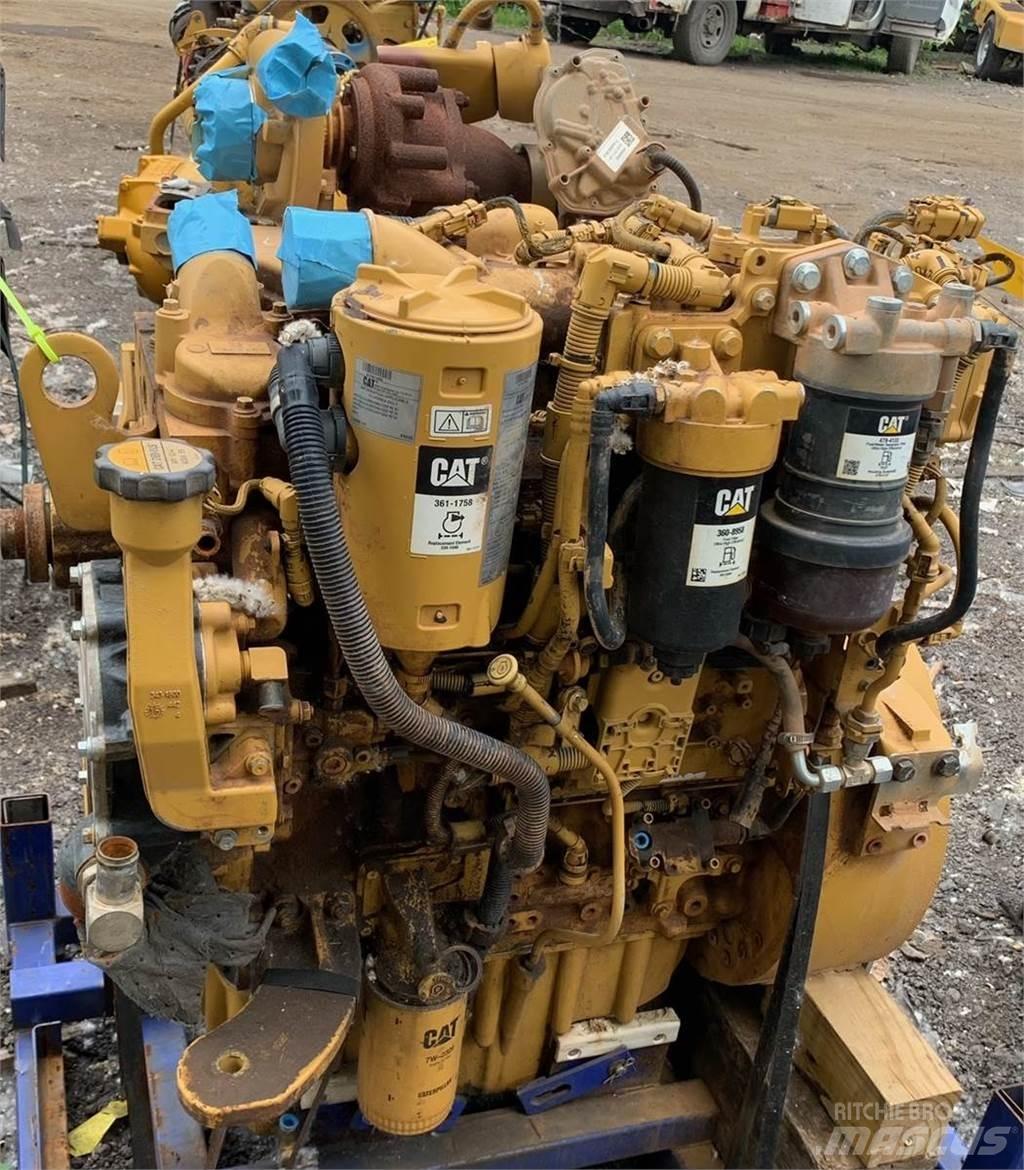 CAT C4.4 エンジン