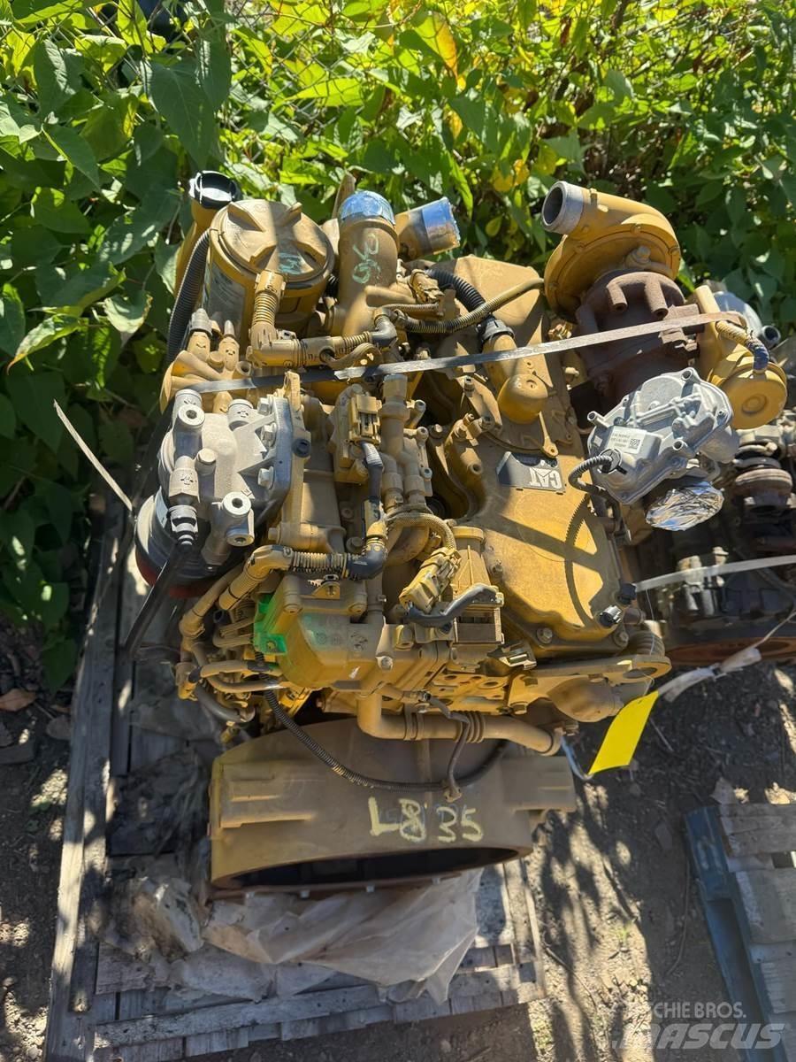 CAT C4.4 エンジン