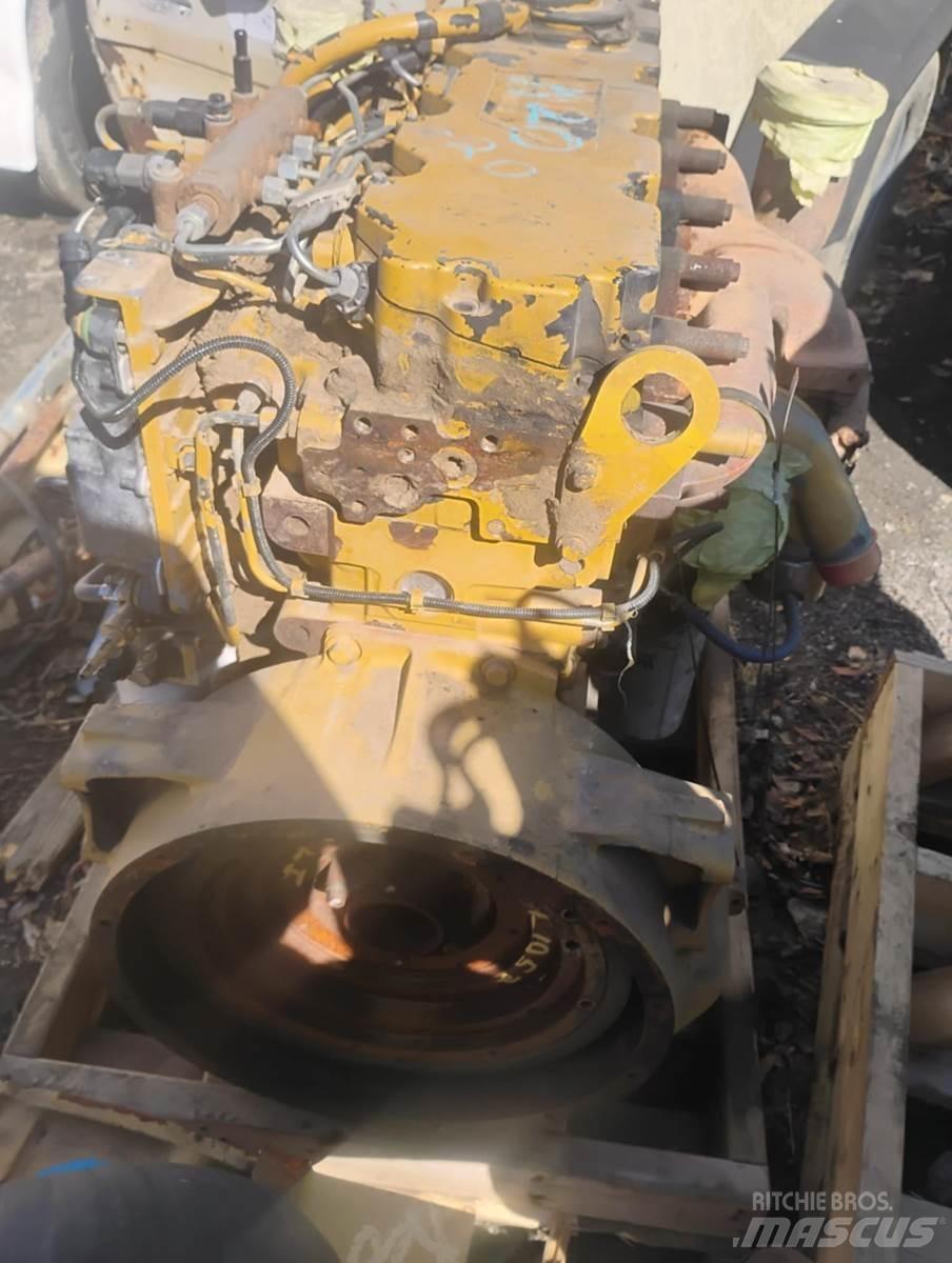 CAT C6.6 エンジン