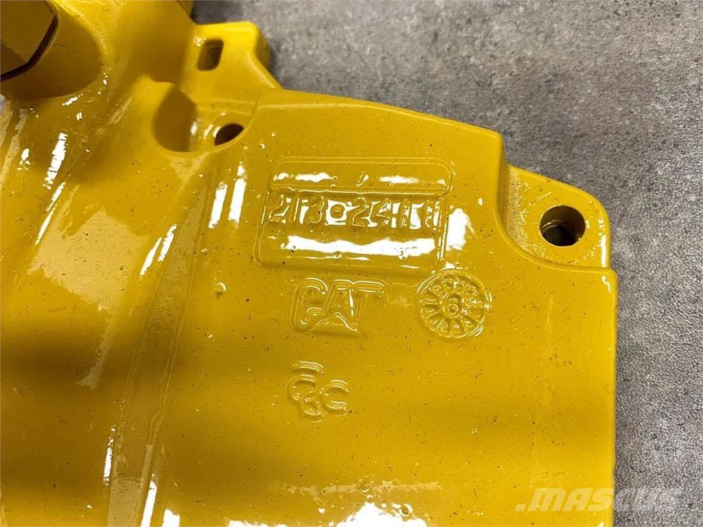 CAT C9 トラック・トレーラー - 　その他