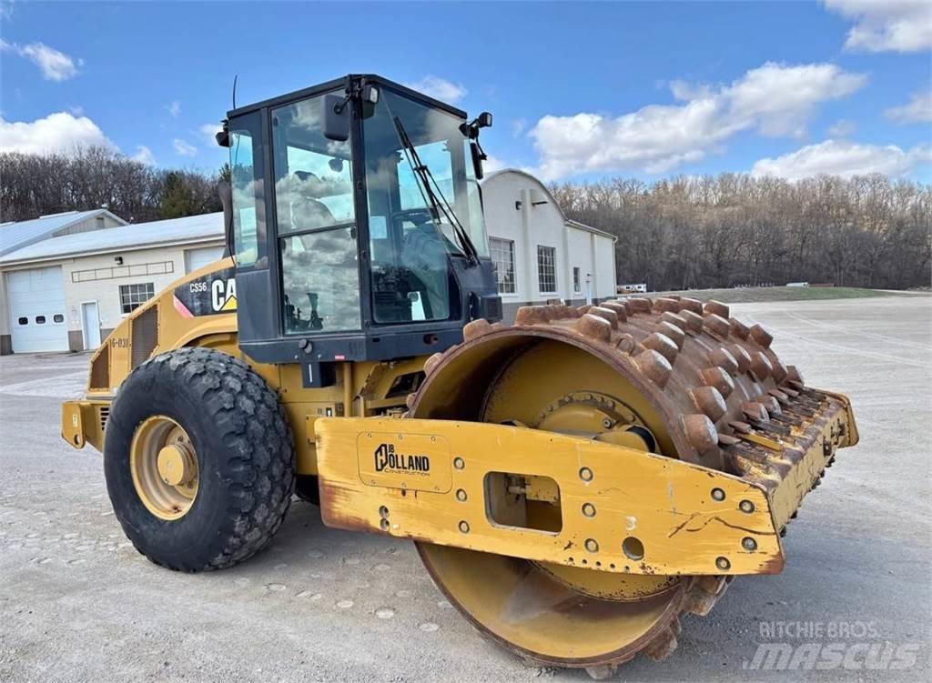 CAT CS56 ソイルコンパクター