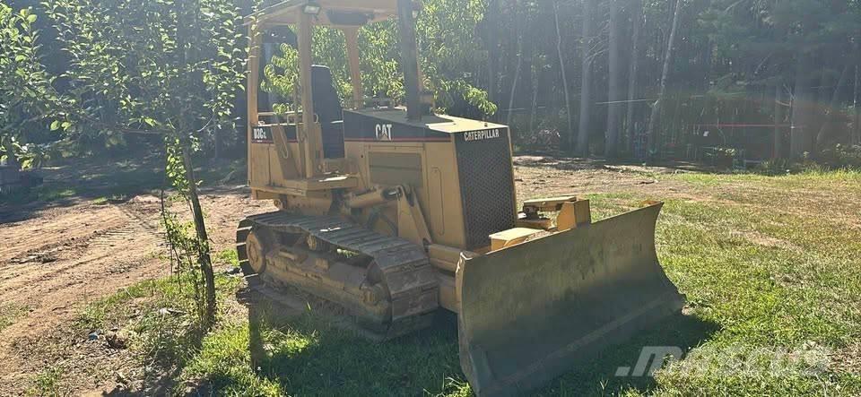 CAT D3C XL ブルドーザー