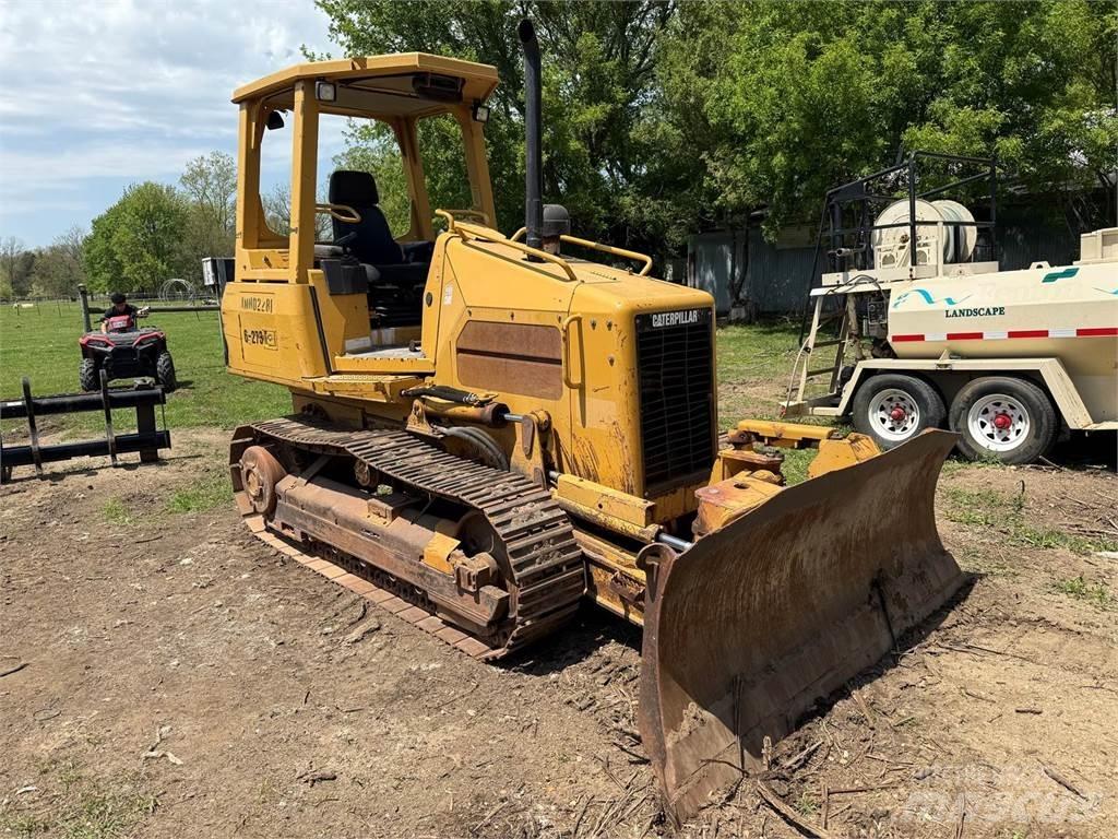 CAT D3G XL ブルドーザー