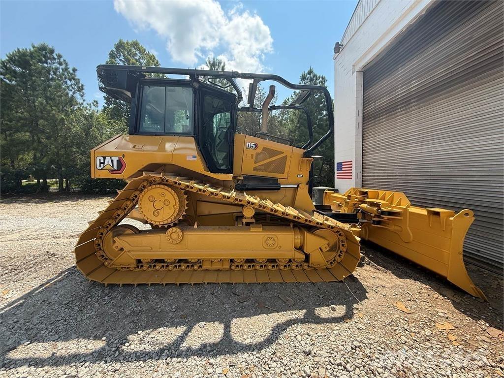 CAT D5 LGP ブルドーザー