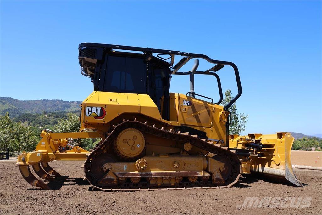 CAT D5 XL ブルドーザー