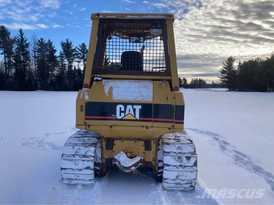 CAT D5G XL ブルドーザー