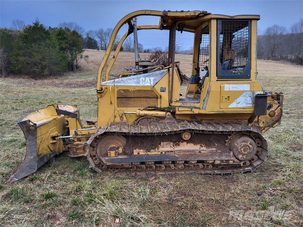 CAT D5G XL ブルドーザー
