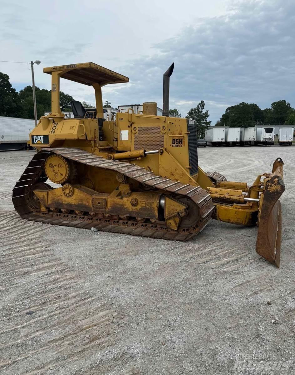 CAT D5H II ブルドーザー