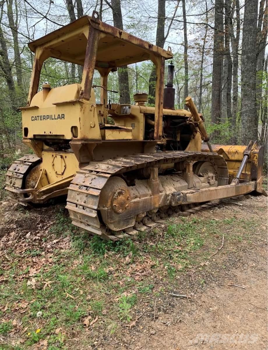 CAT D6C ブルドーザー