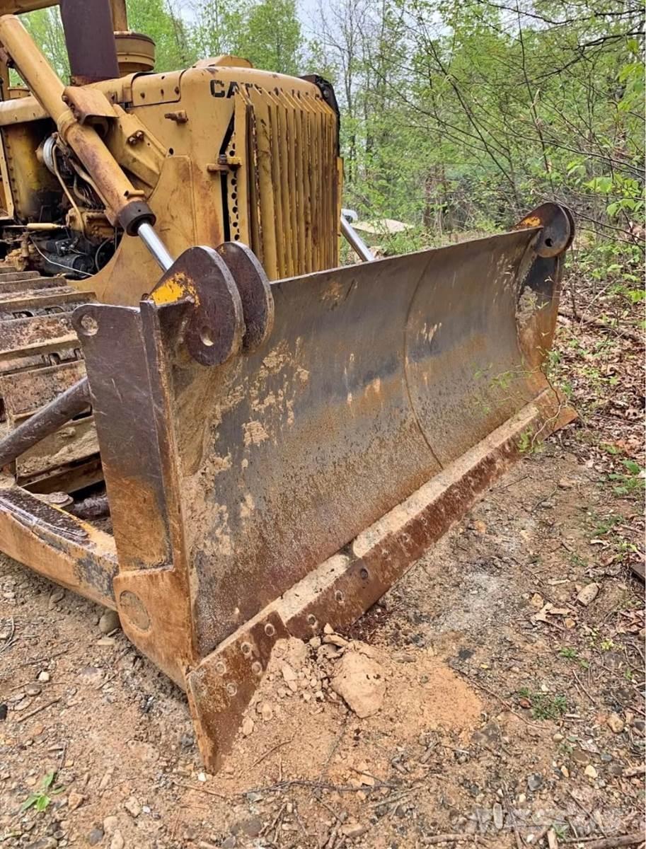 CAT D6C ブルドーザー