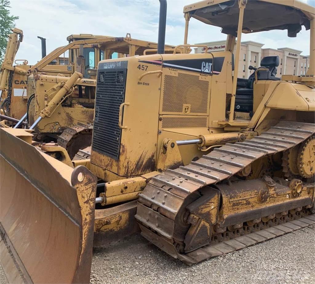CAT D6N XL ブルドーザー