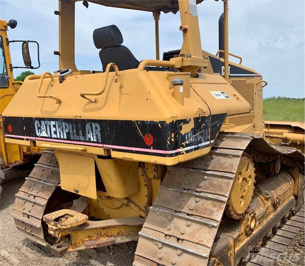 CAT D6N XL ブルドーザー