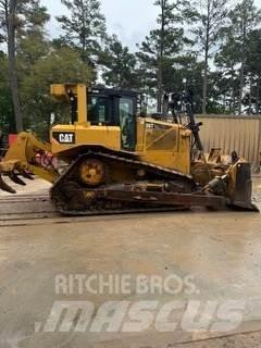 CAT D6T XL ブルドーザー
