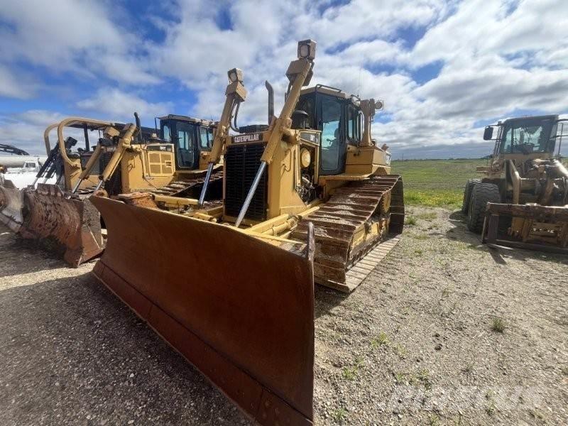 CAT D6T XW ブルドーザー