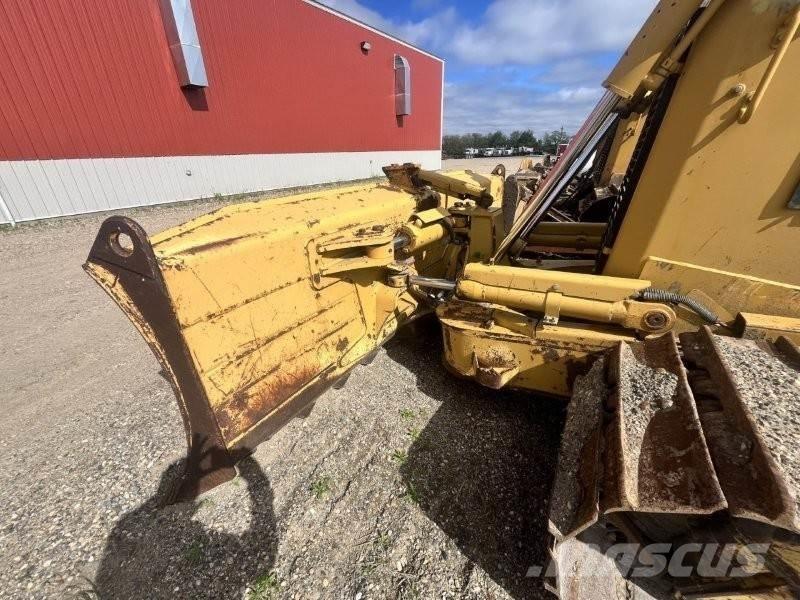 CAT D6T XW ブルドーザー
