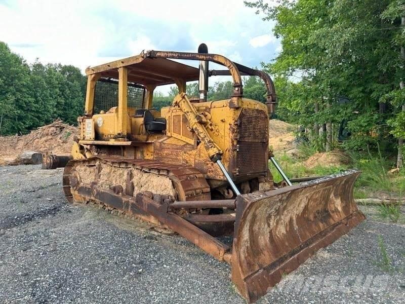 CAT D7F ブルドーザー