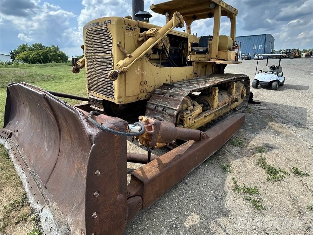 CAT D8H ブルドーザー