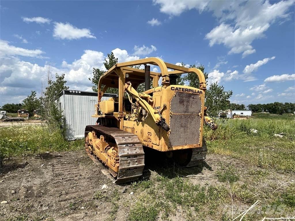 CAT D8H ブルドーザー