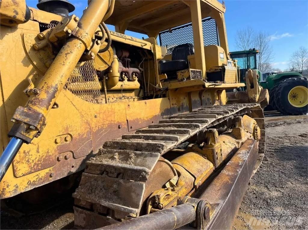 CAT D8H ブルドーザー