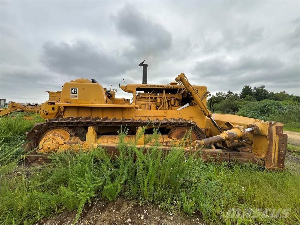 CAT D8H ブルドーザー