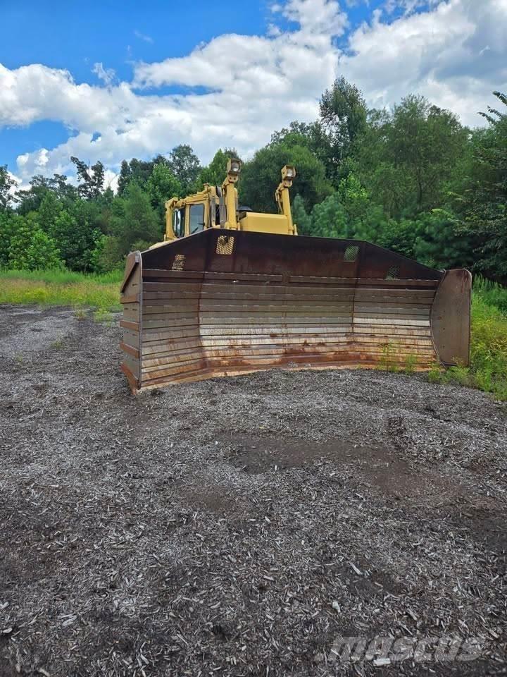 CAT D8N ブルドーザー
