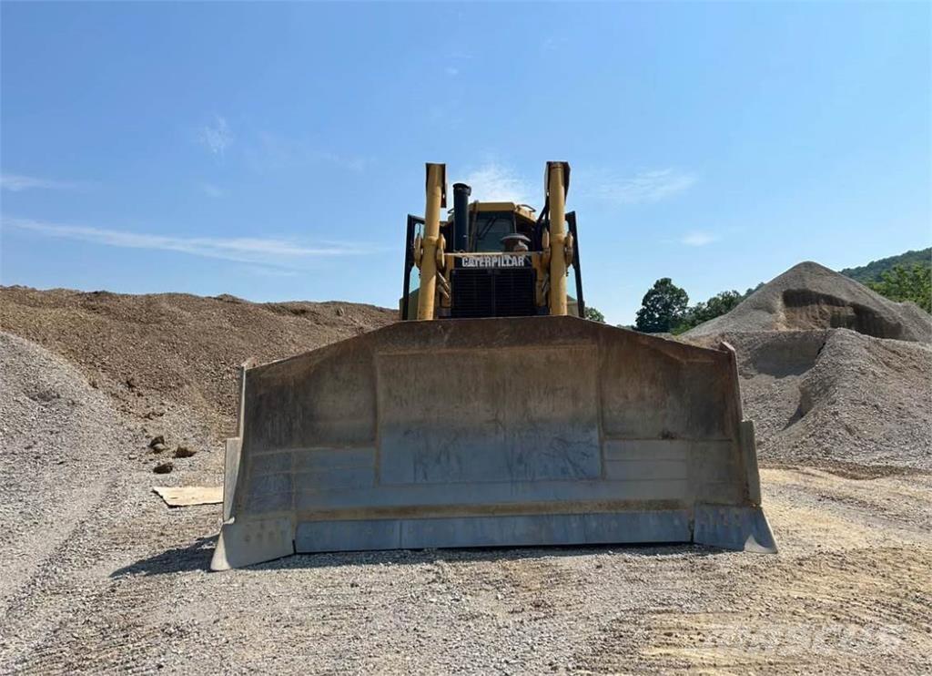 CAT D8N ブルドーザー