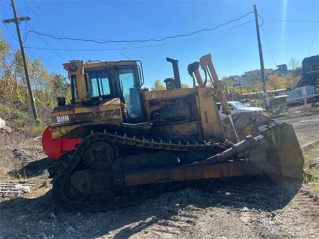 CAT D8R II ブルドーザー