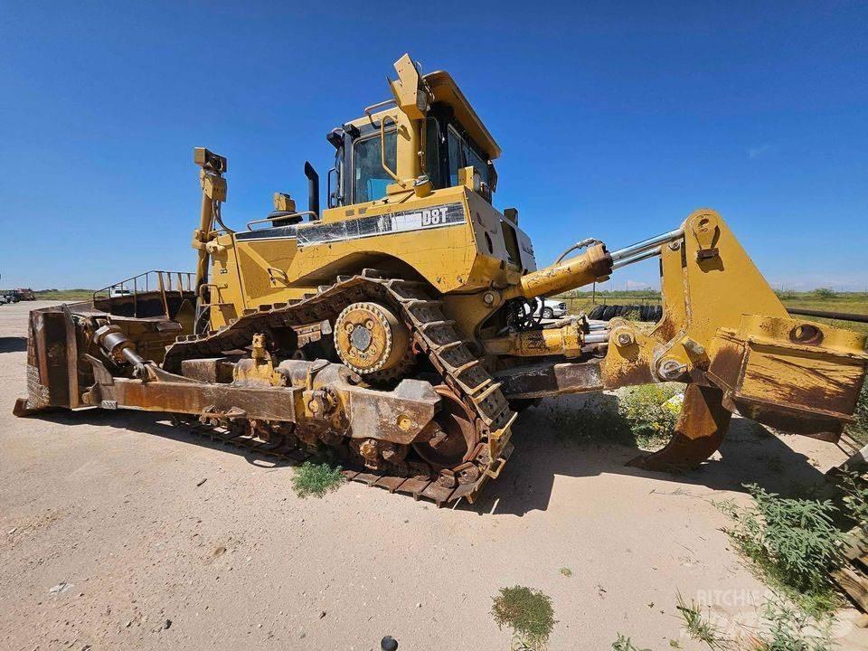 CAT D8T ブルドーザー
