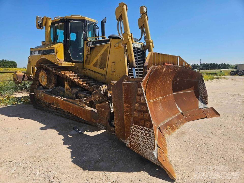 CAT D8T ブルドーザー