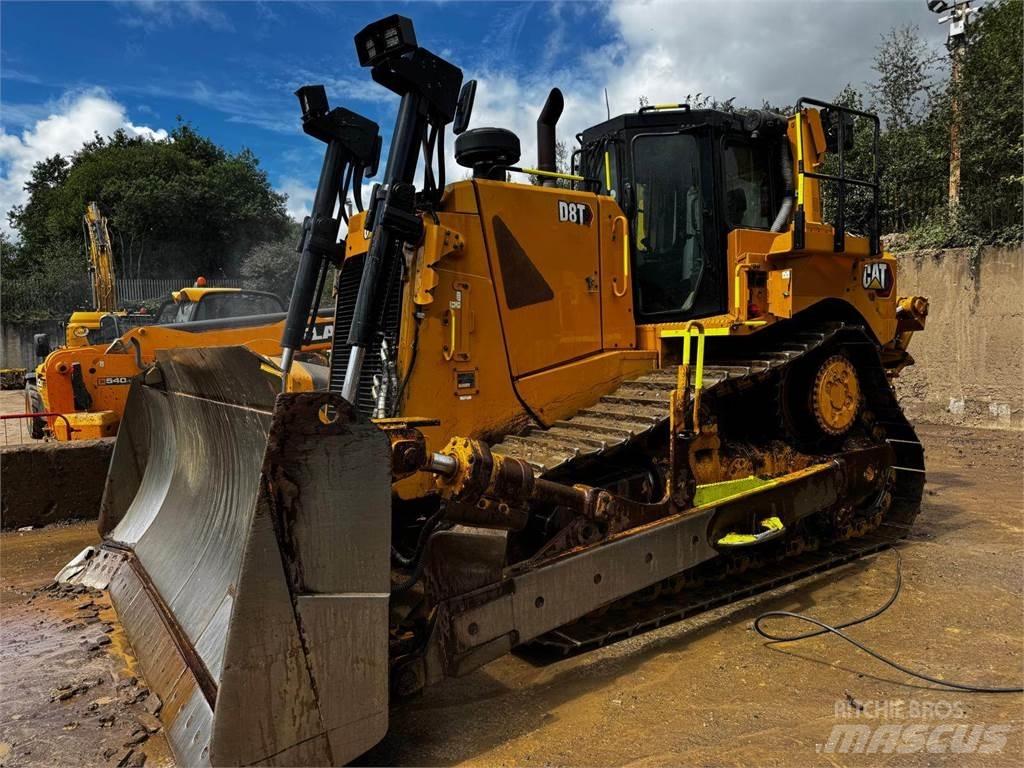 CAT D8T ブルドーザー