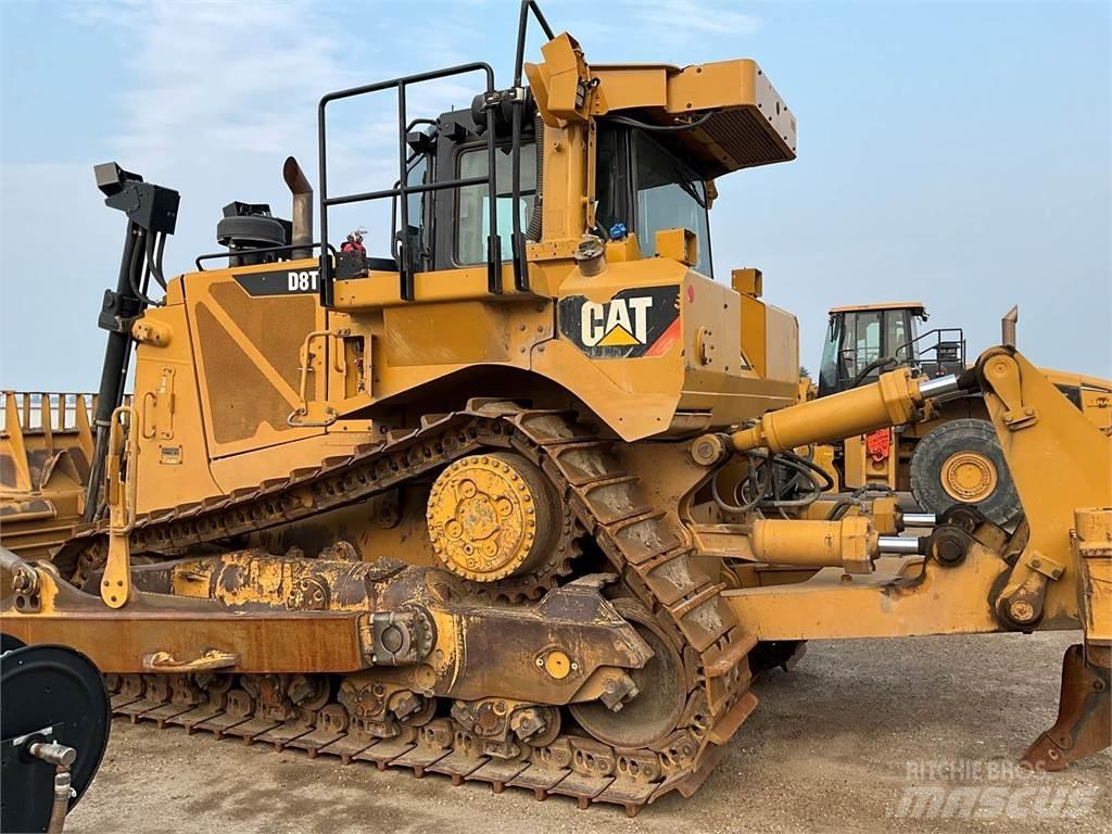 CAT D8T ブルドーザー