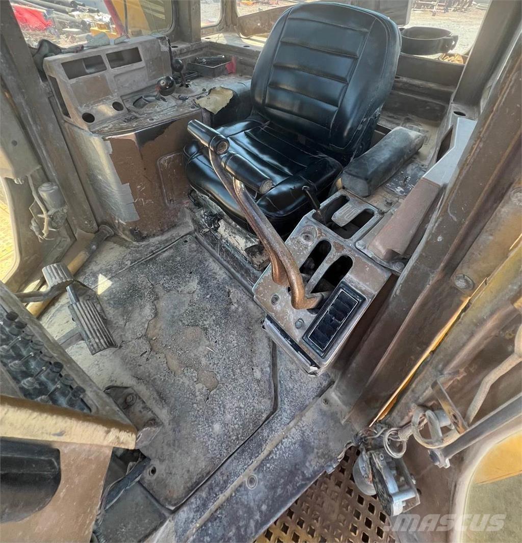 CAT D9L ブルドーザー