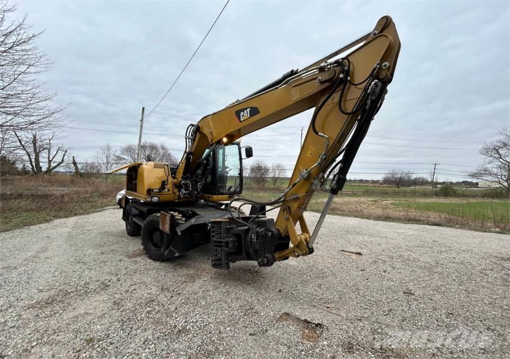 CAT M313D ホイール式油圧ショベル（パワーショベル・ユンボ・バックホー）
