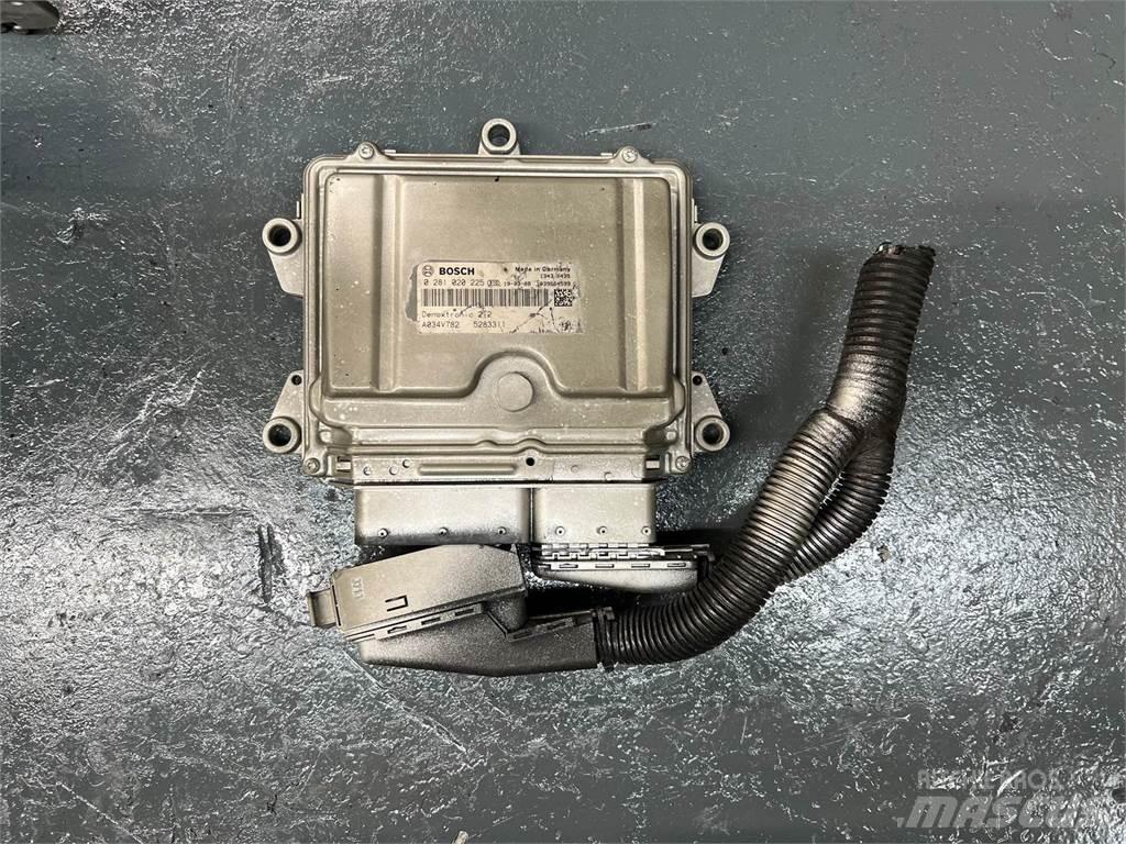Cummins  電子機器