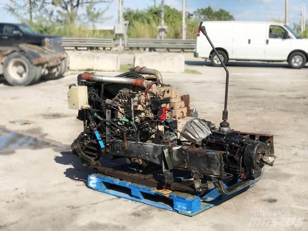 Cummins 4BT エンジン