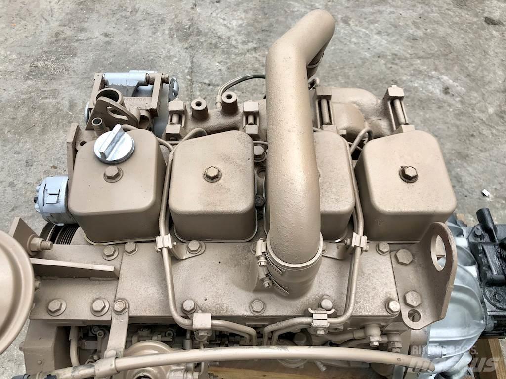 Cummins 4BT エンジン