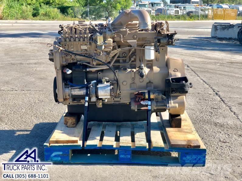 Cummins 8.3 エンジン