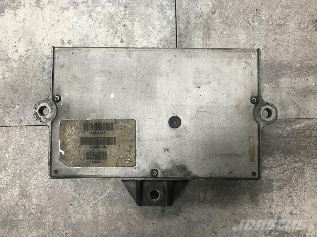 Cummins ISB 電子機器