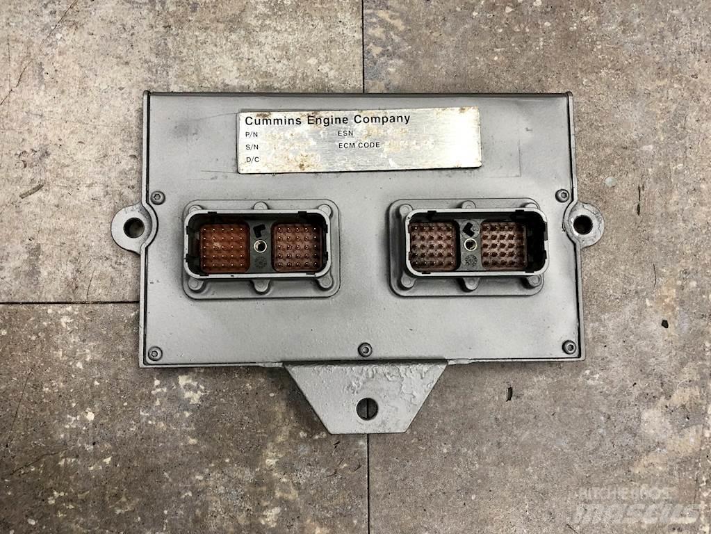 Cummins ISB 電子機器