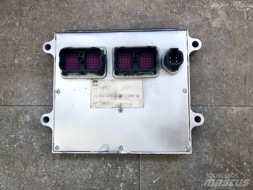 Cummins ISB 電子機器