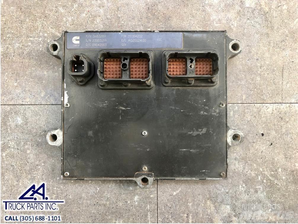 Cummins ISM 電子機器